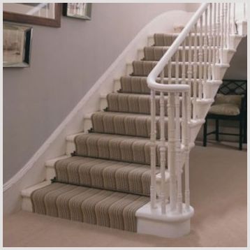 Как произвести укладку ковров на полу и лестнице надежно, качественно и безопасно