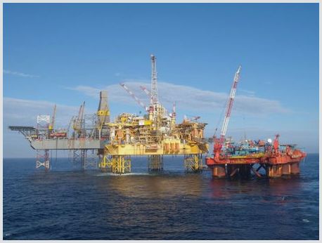 В Мексиканском заливе вновь взорвалась нефтяная платформа 
