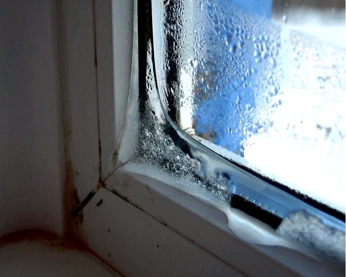 Почему ПВХ окна замерзают?