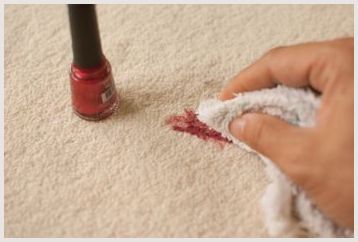 Действенные способы, как можно убрать лак для ногтей с ковров, средства