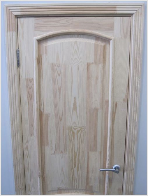 Как покрасить деревянную дверь