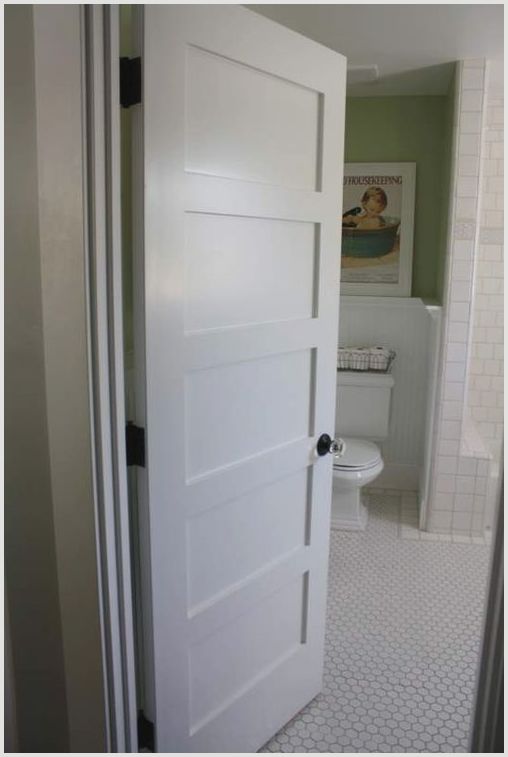 Как выбрать пластиковую дверь в ванную и туалет
