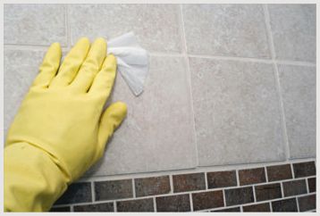 Чем отмывают плитку после ремонта, подручные и химические средства, эффективные методы