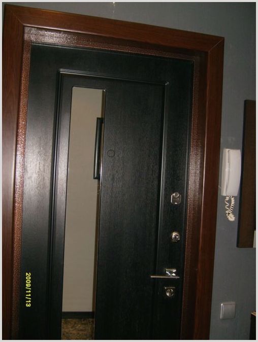 Отделка и обивка входной двери: фото варианты