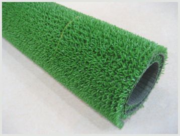 50 Оттенков зеленого ковролина: почему материал с имитацией травы – прекрасное решение