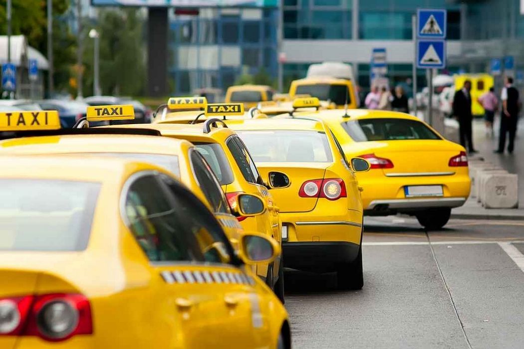Такси Москва. Заказ такси в аэропорт