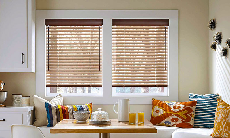 Жалюзи на окна: стиль, удобство и практичность для любого интерьера